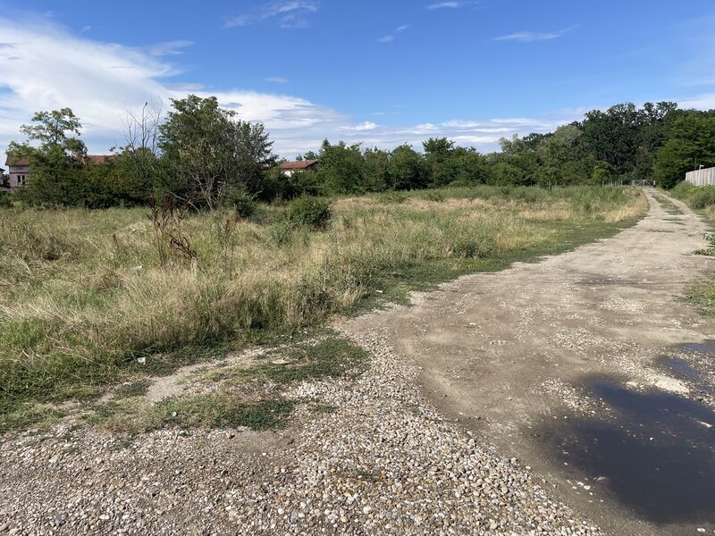 Tartasesti, Gulia, Drumul National 7, langa benzinaria Lukoil
